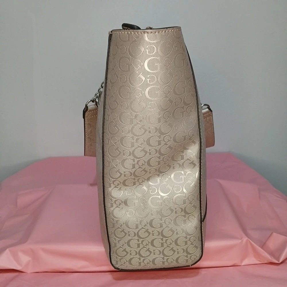GUESS Quincey Lilac Large Tote No Call Out Original Baddie Bad 